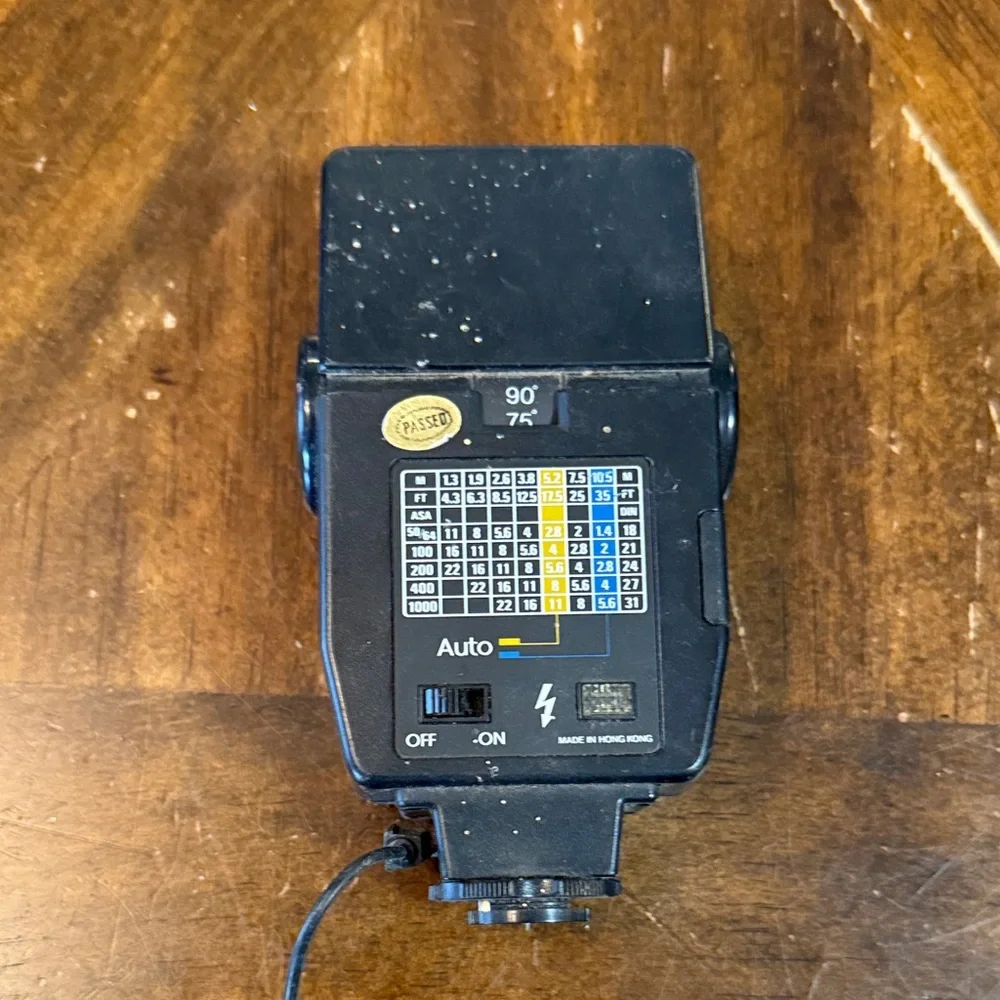 Promatic FT 1700 Black Camera Flash untested as is